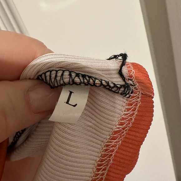 New Ladies Shirt - Picture 2 of 3